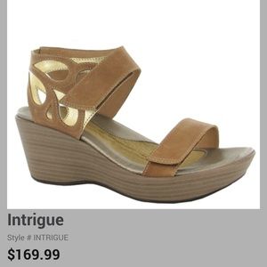 Naot Intrigue Brown Sandal